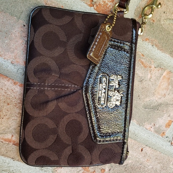 COACH WRISTLET. - Picture 2 of 4